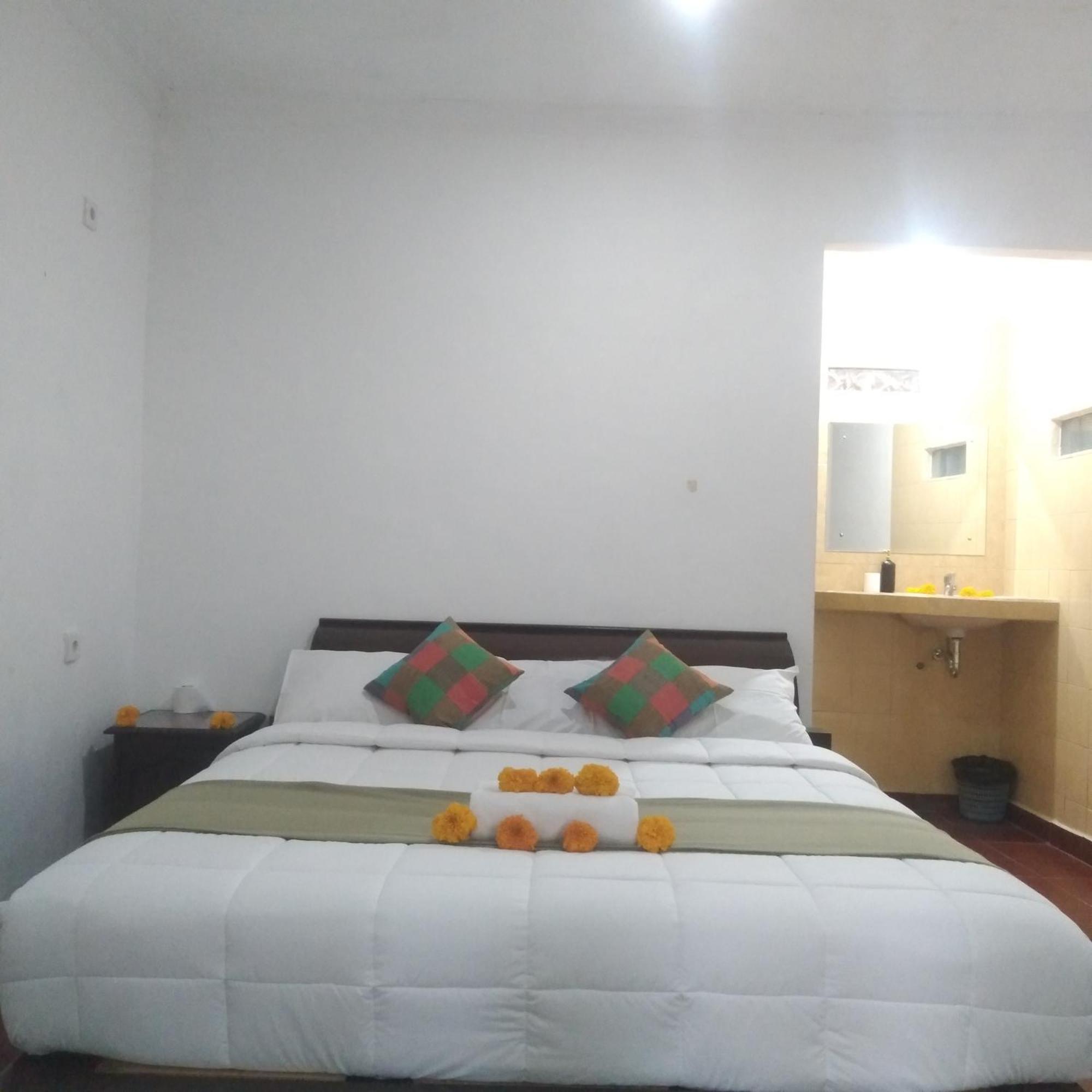 Inn Between Ubud Eksteriør billede