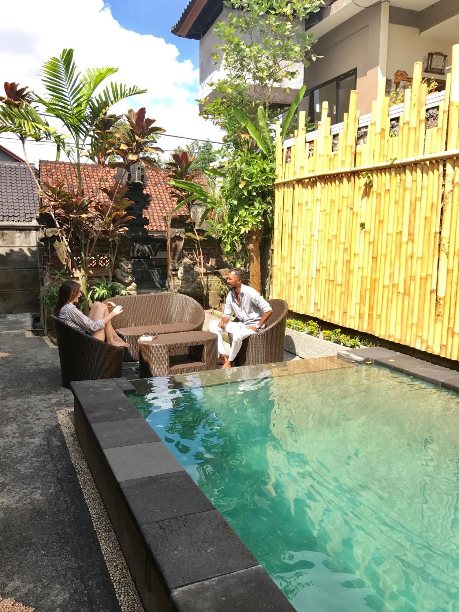 Inn Between Ubud Eksteriør billede