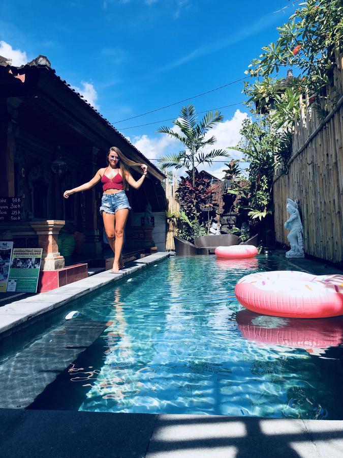 Inn Between Ubud Eksteriør billede
